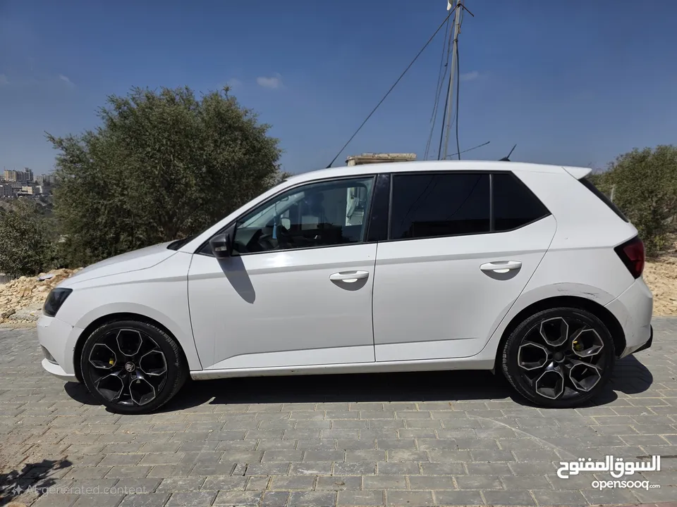 سكودا فابيا اوتومات بنزين ماتور 1200 تيربو ترخيص 2017