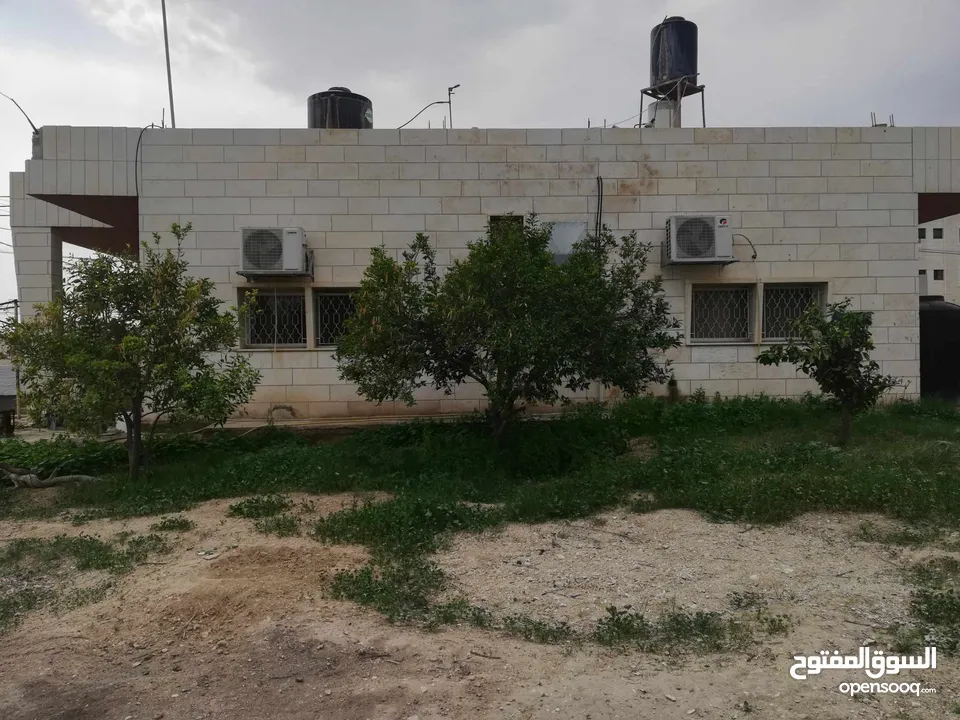 بيت مستقل ع شارعين فرعي ورئيسي