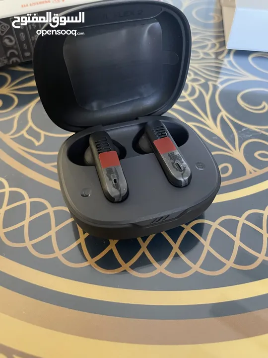 سماعة من ماركة JBL   النوع : JBL wave flex2 الطراز الجديد