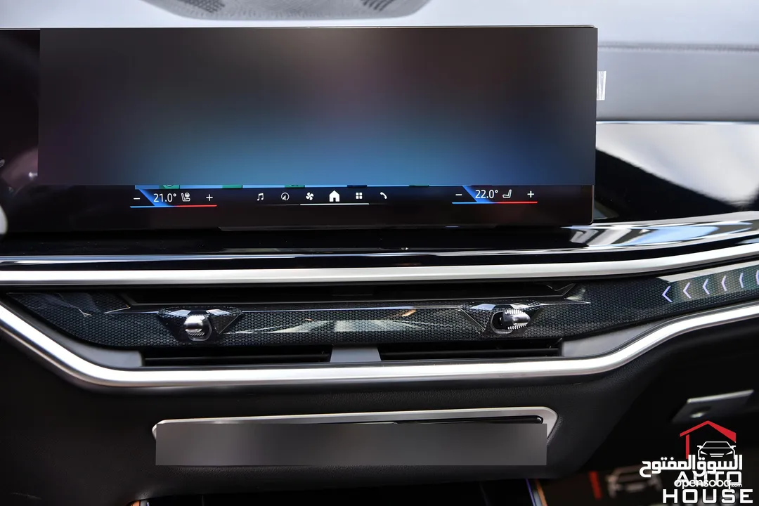 بي ام دبليو X5 مايلد هايبرد ام بور كت 2025 BMW X5 xDrive40i Mild Hybrid M Power Kit Night Package