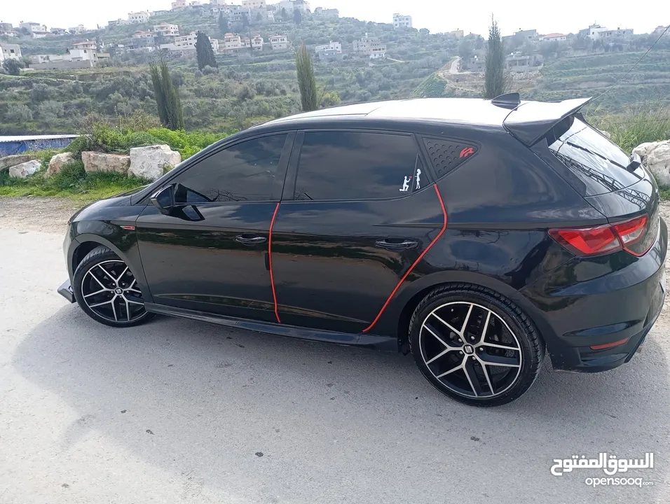 سيات ليون 2015