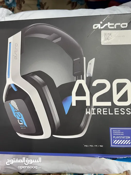Astro A20 wireless gaming headphones