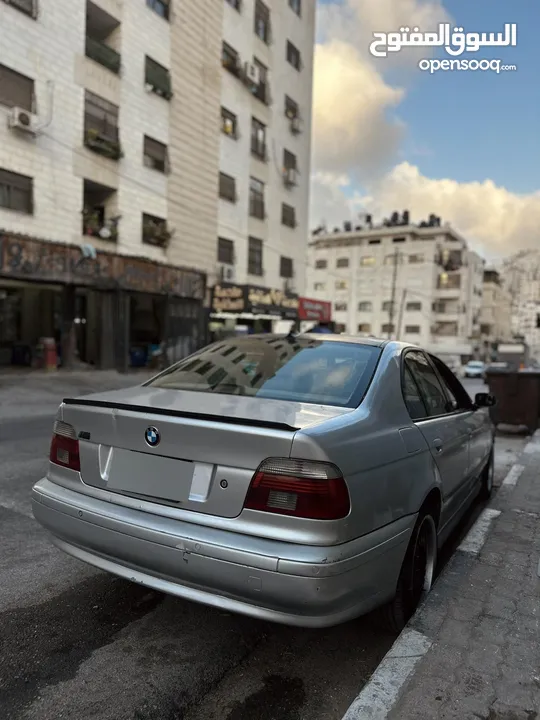 bmw E39 للبيع كاش او دفعه وشكات نابلس/ فلسطين
