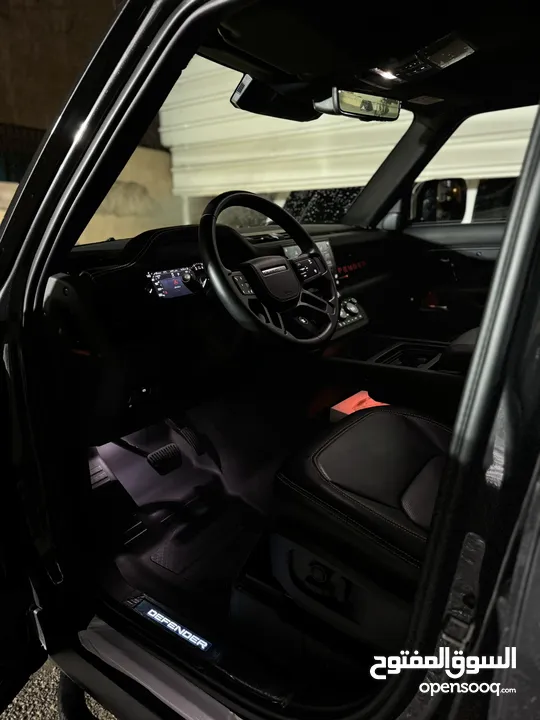 الصقر الأسود لتأجير السيارات لاند روفر ديفندر اعلى مواصفات2023 للأيجار Land Rover defender X dynamic