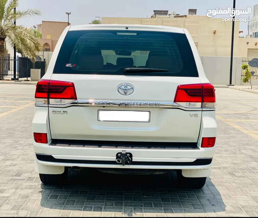 TOYOTA LAND CRUISER GXR V6 VERYWELL MAINTAINED SUV FOR SALE