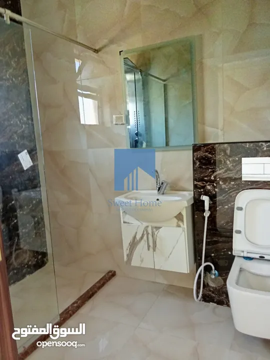 شقة فاخرة للبيع في الجاردنز  - خلف ابن الهيثم طابق ثالث 150م مع روف دوبلكس تشطيب سوبر ديلوكس