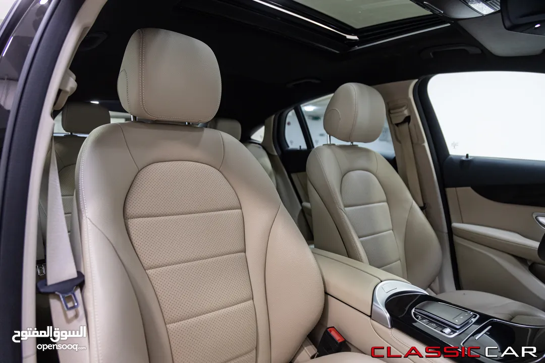 Mercedes Glc200 Mild hybrid 2020 Coupe    السيارة وارد المانيا و قطعت مسافة 55,000 كم فقط