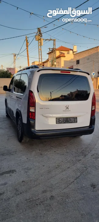 بيجو ريفتر بسعر مغري ولقطة كاش