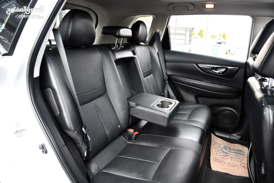 نيسان اكستريل هايبرد بحالة الوكالة Nissan X trail Hybrid 2020