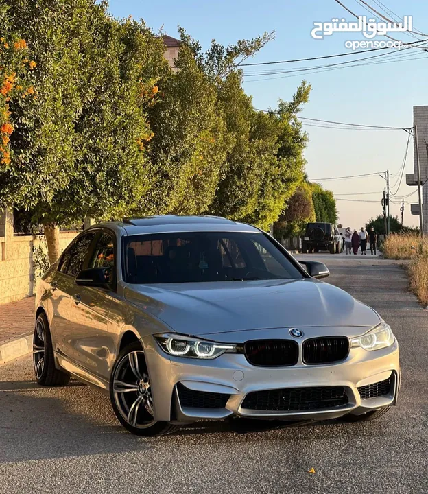 BMW 320i / بي ام