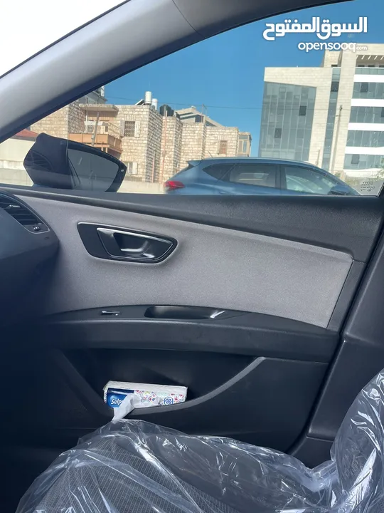 سيات ليون ترخيص 18 مطور 1200 تيربو جير عادي