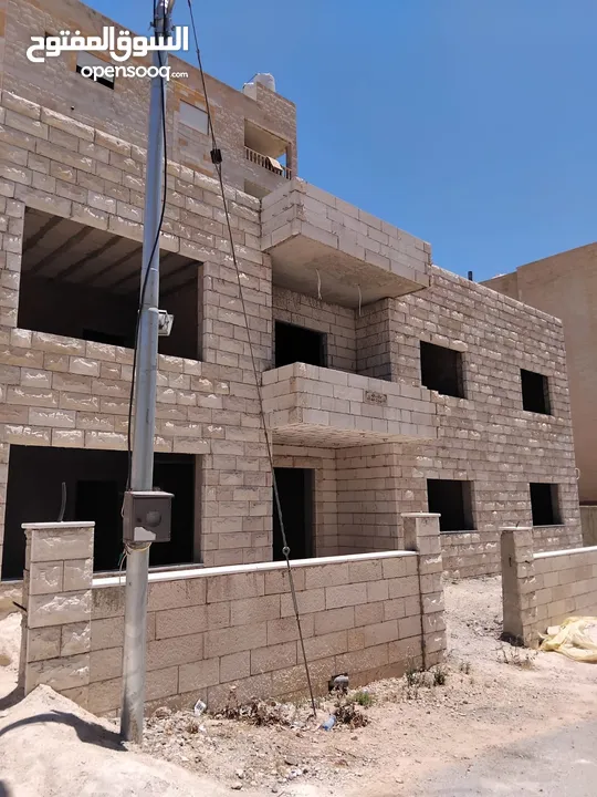 منزل مستقل طابقين عظم للبيع بسعر مغري