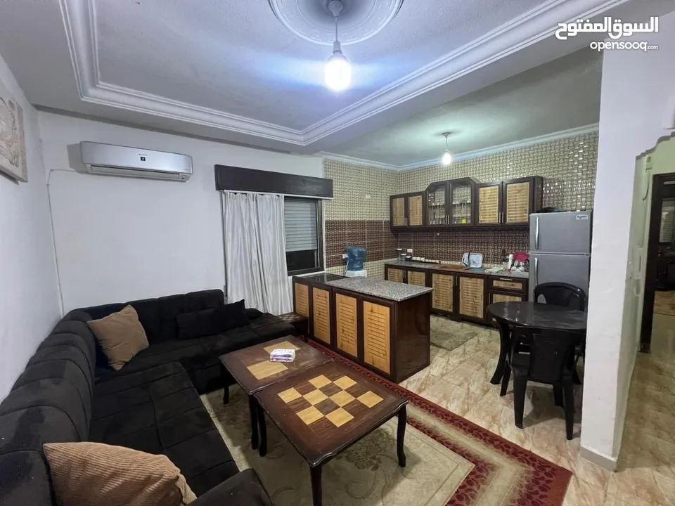 شقة مفروشة - 3 غرف نوم - 6 اشخاص -للايجار (يومي / اسبوعي / شهري) Audai House