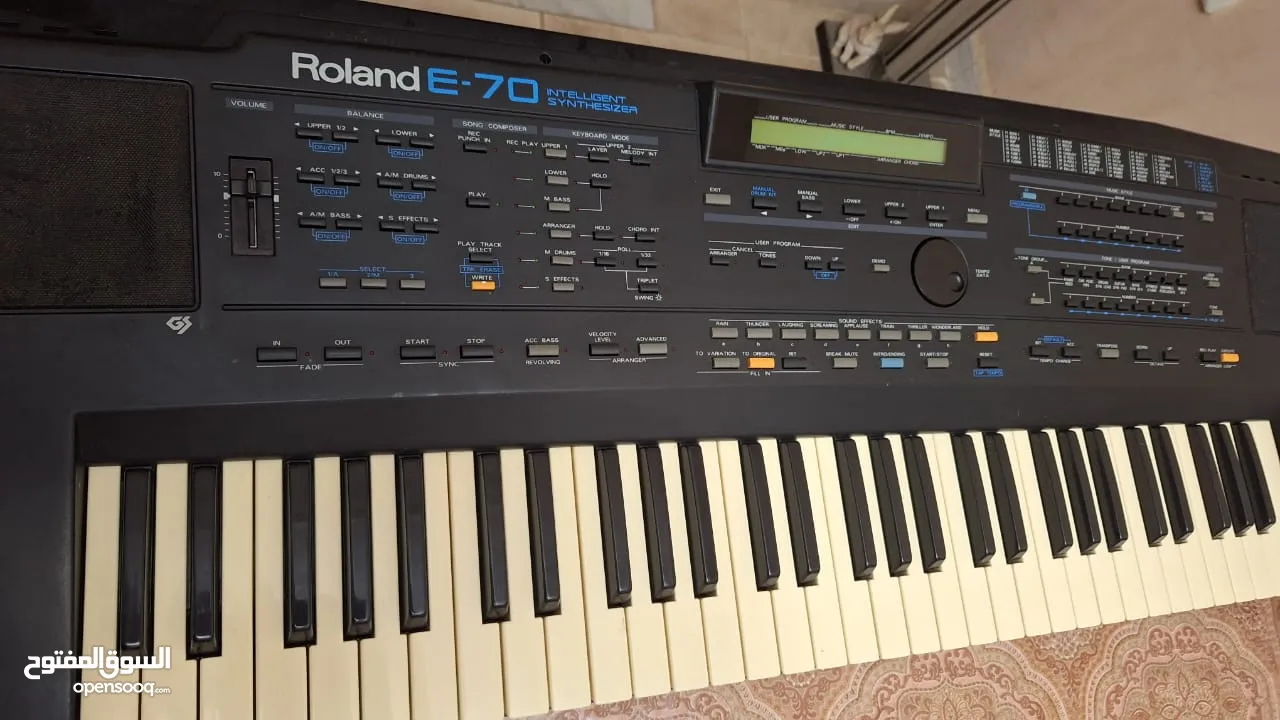 رولاند  اورج اورغ اورك اورق  بيانو  ROLAND  E-70 مسنعمل بحال الجديد