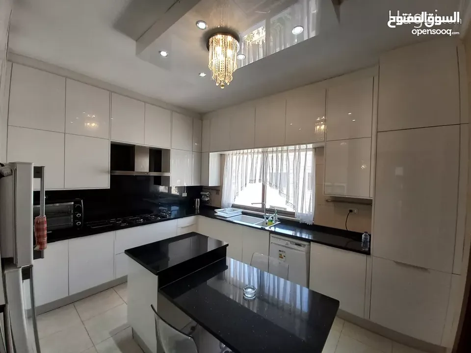 شقة مفروشة للإيجار 200م2 ( Property 16970 ) سنوي فقط