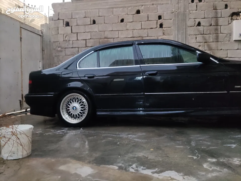 بي ام دبليو صقر E39