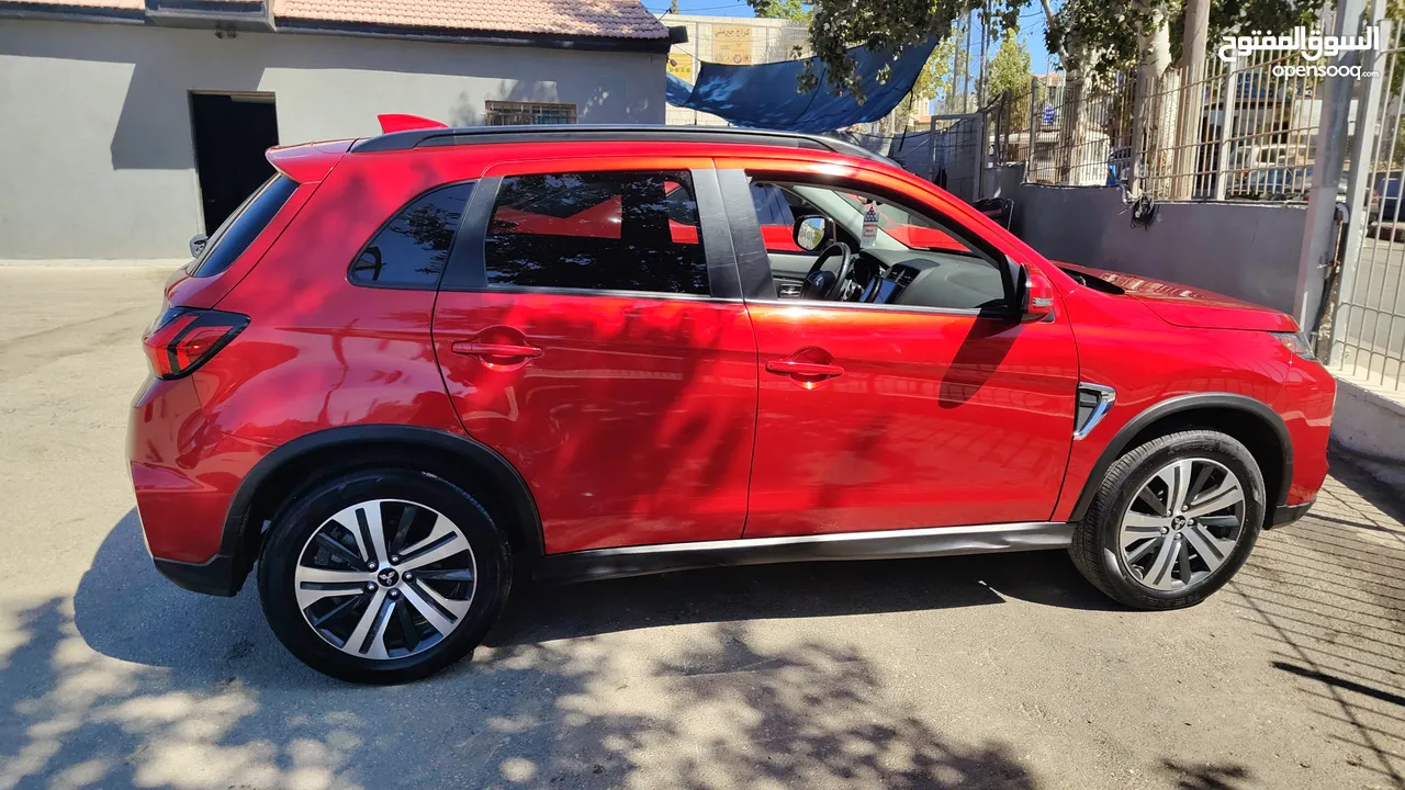 Mitsubishi ASX 2022 الفخمة تسيير شهر 10/2023 عداد 9000 كيلو وكفالة لسنة 2028