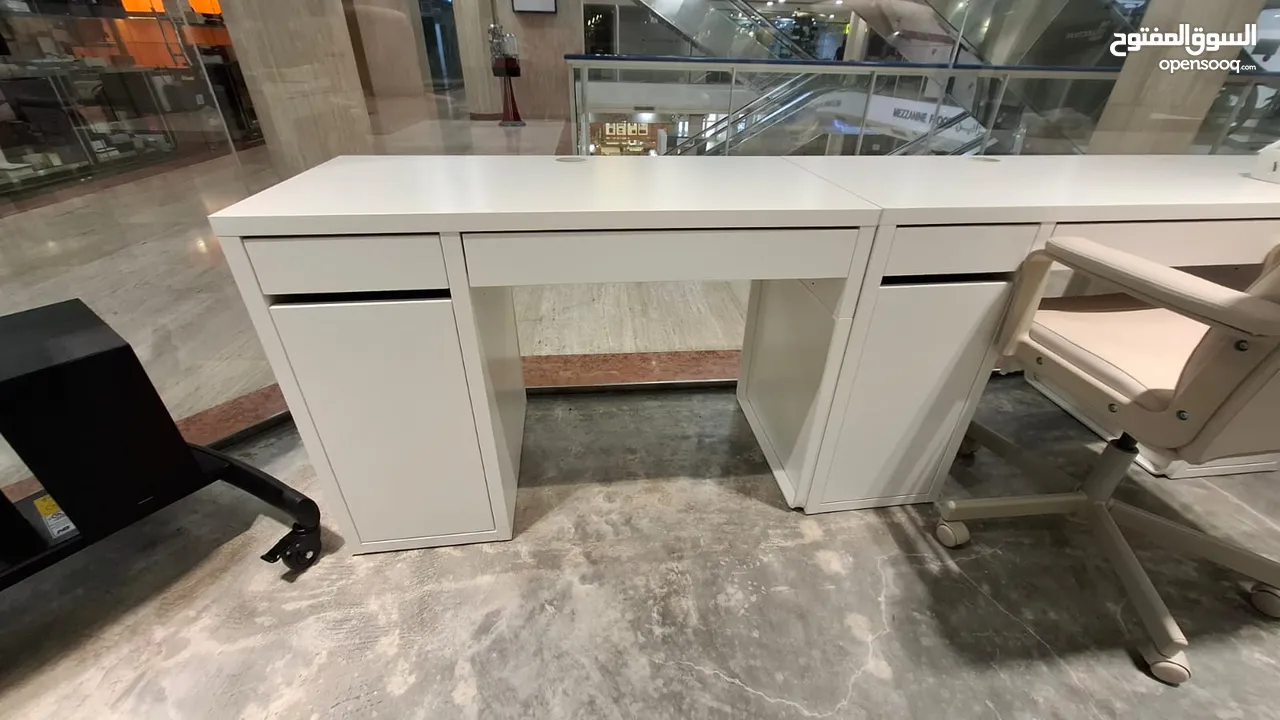 Complete Office Furniture at Throw-away prices