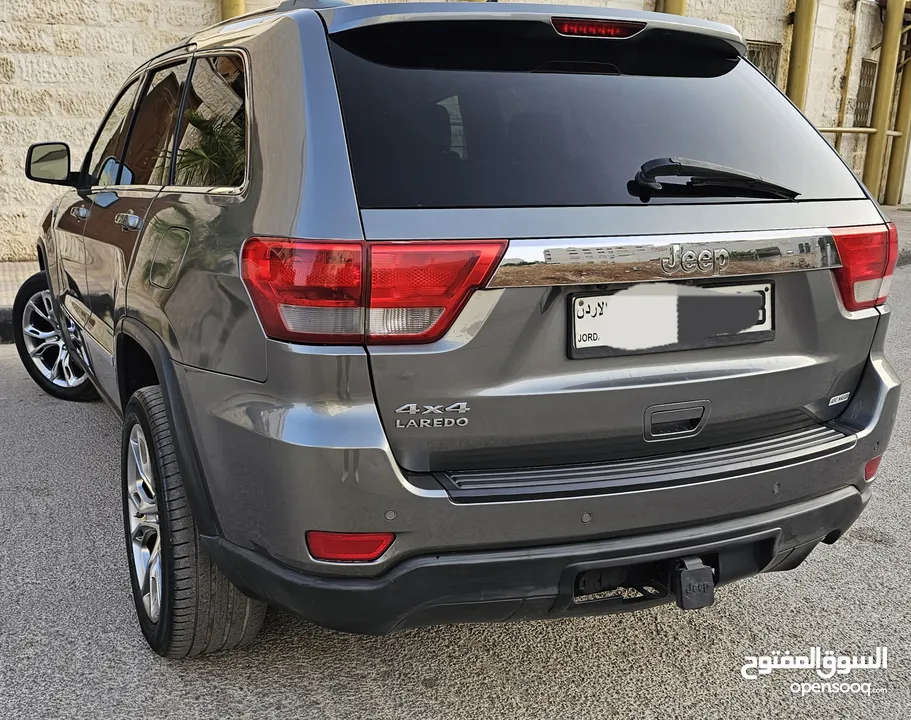 Grand Cherokee 2011 - جراند شروكي فل اضافات بانوراما بحالة ممتازة