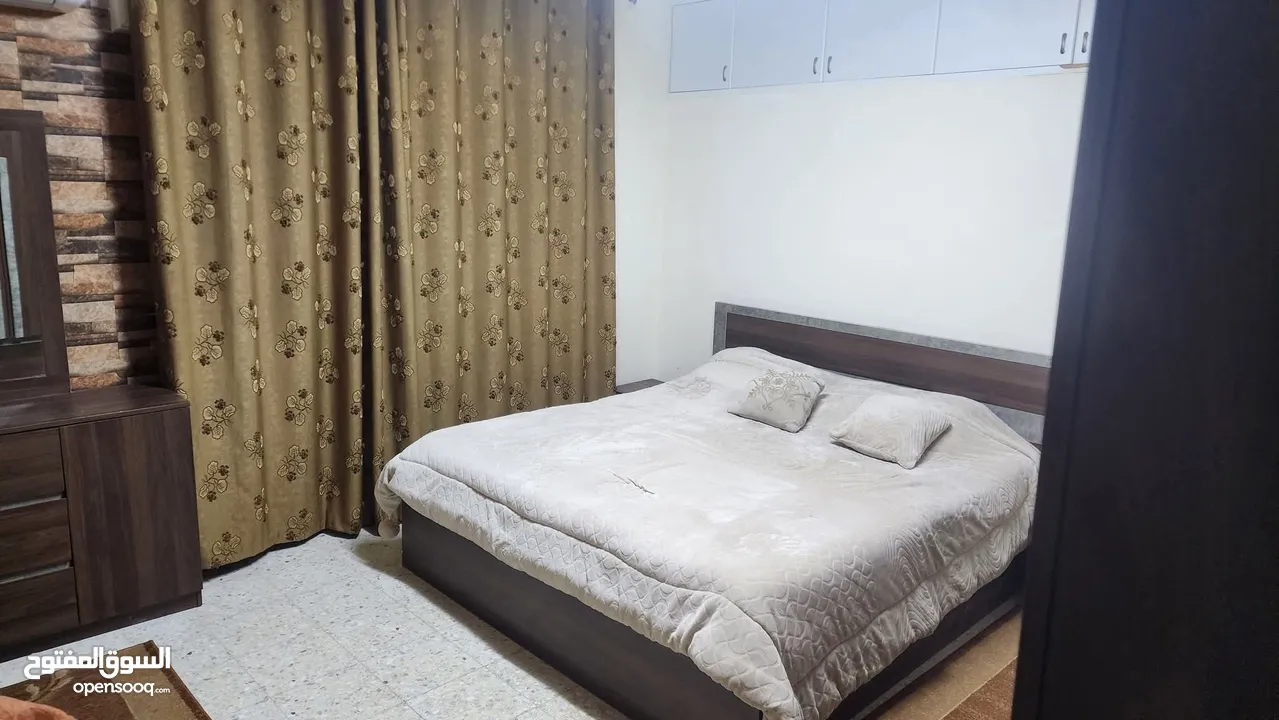 شقه مفروشه للايجار في منطقه العامريه بنابلس