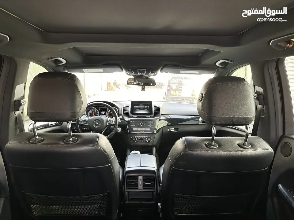 مرسيدس GLE 350 استيراد امريكة موديل  2018  ماشية 66 الف مايل للاتصال بي صاحب السيارة