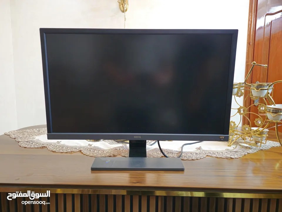 شاشة BenQ EL2870U بحالة ممتازة - 4K HDR