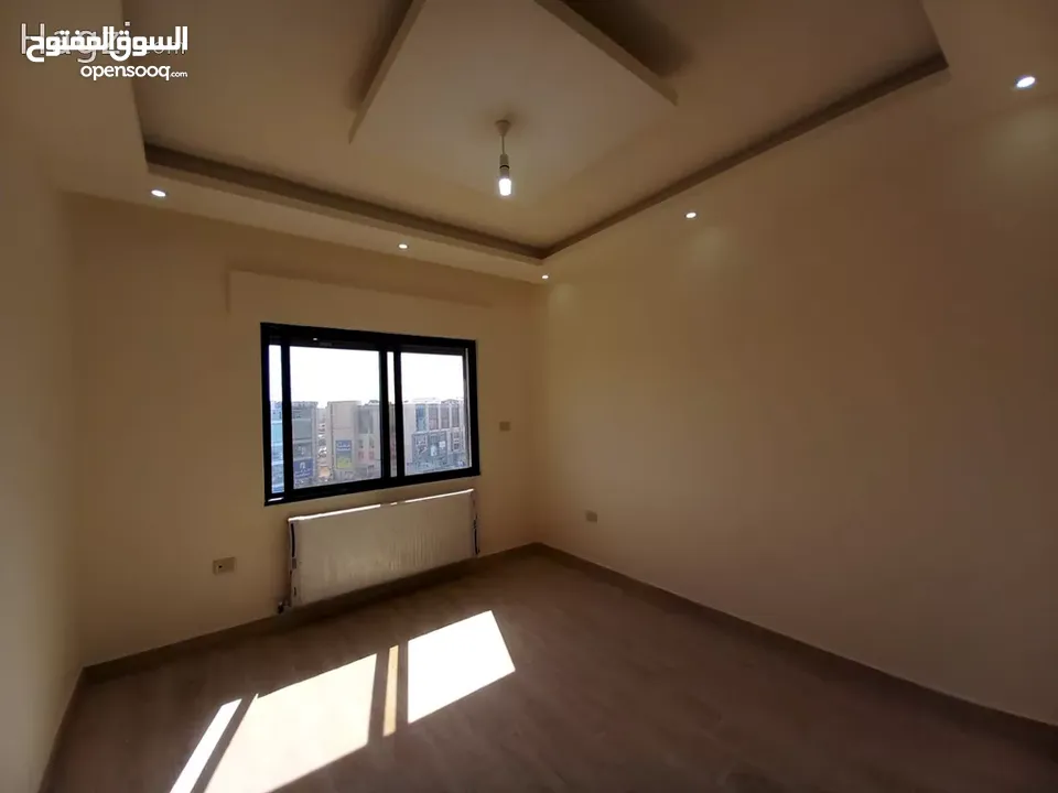 شقه فاخره مع روف 170 متر للبيع بسعر مميز ( Property ID : 30641 )