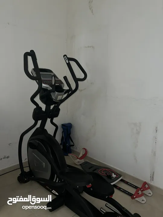 Elliptical Cross Trainer Sole Fitness E35