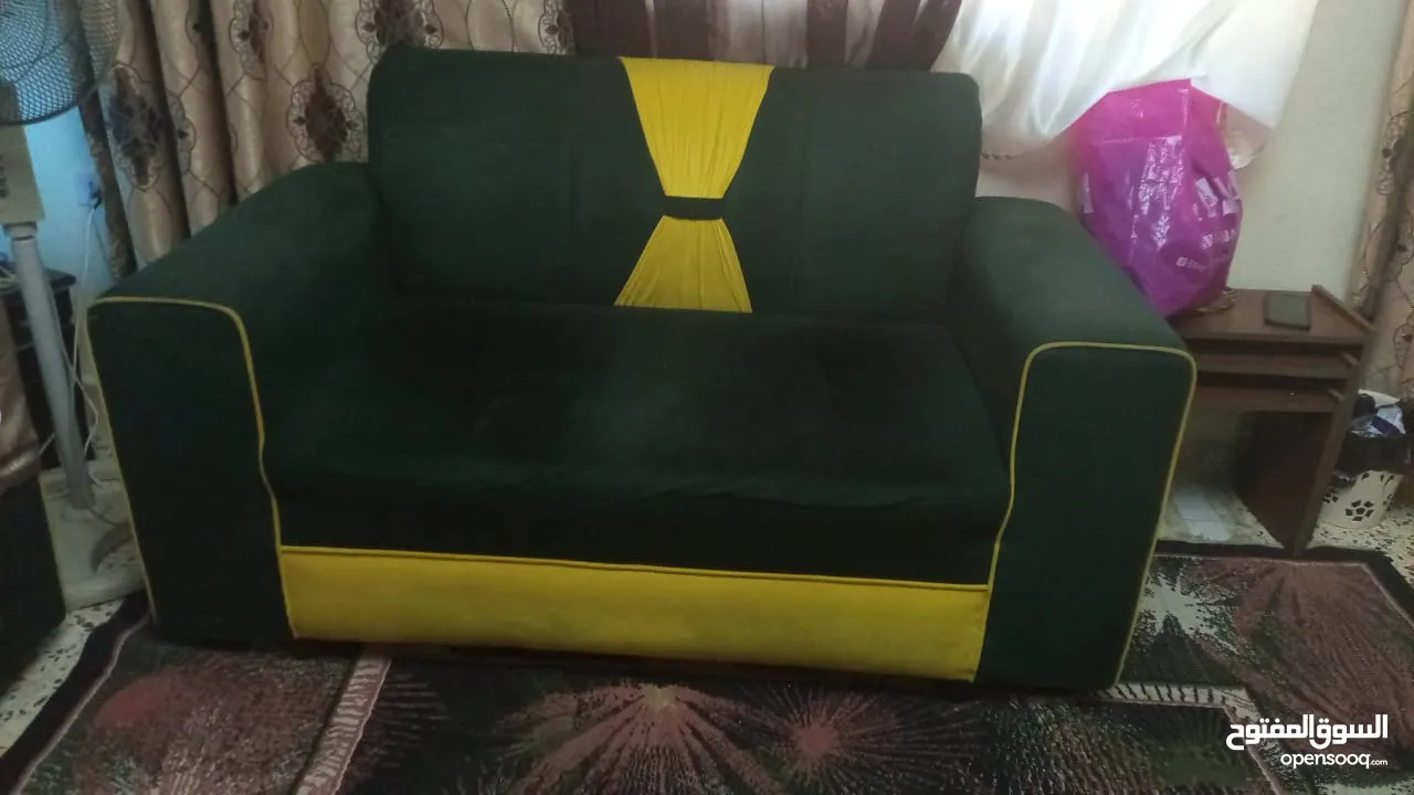 طقم كنب نظيف جدا