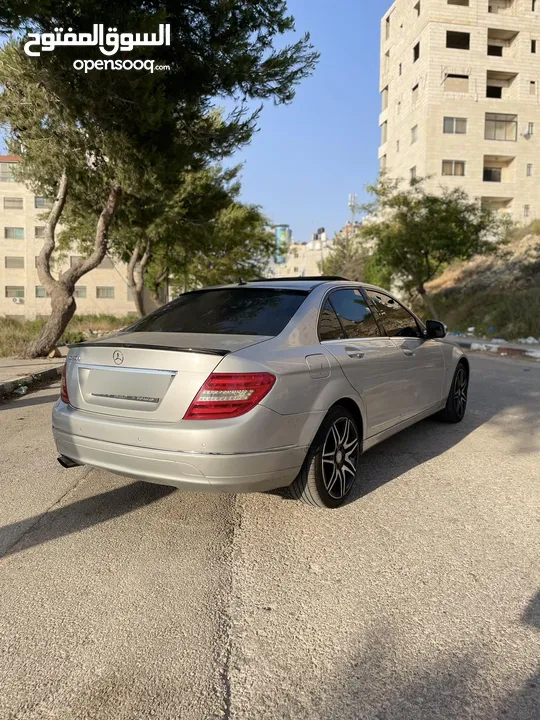 مرسيدس c200 موديل 2008