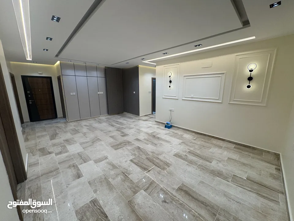 Luxury Smart Apartment