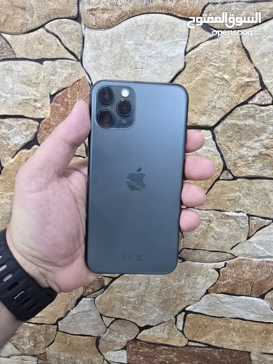 iPhone 11 pro بسعر مميز جدا