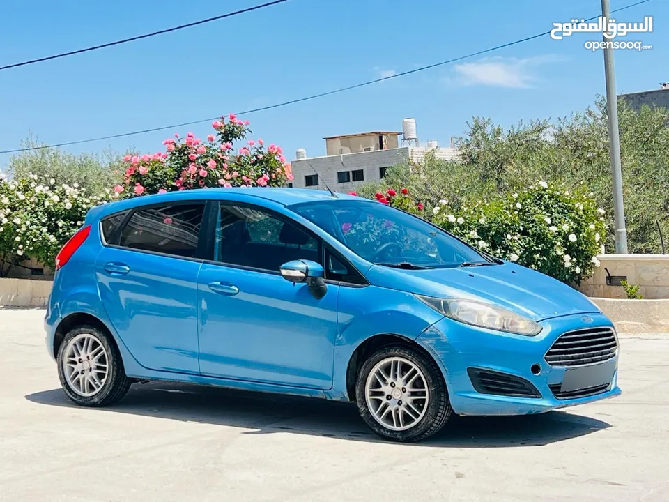 فورد فيستا جير عادي سعرها 21 ألف شيقل كاش