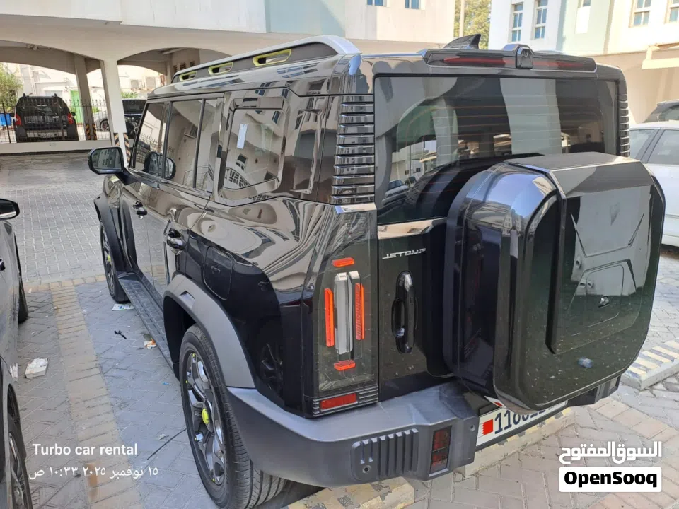 جيتور تي 2 اسود 2025 اسود من الخارج والداخل بيج سيارة فخمة وانيقة الاستعمال اليومي و المناسبات