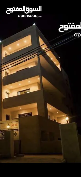 فرصه استثماريه سكن طالبات مؤجر بقيمة 5000 شهريا بموجب عقود 5 طوابق ورووف  مجمع عمان عمر البناء 6 سنو