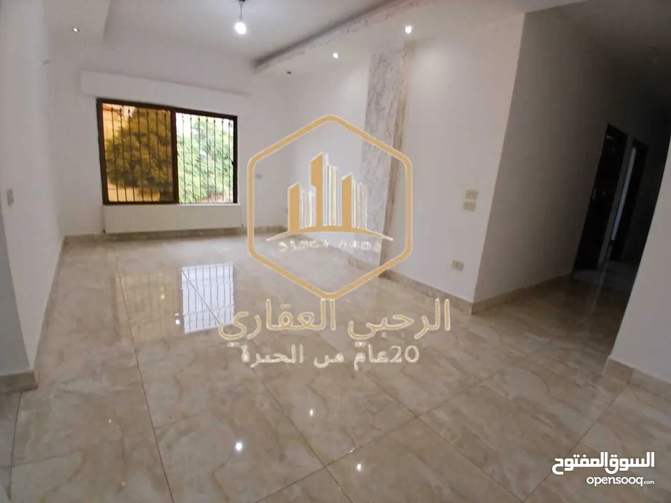 شقة / للايجار / ارضية / 3نوم / دابوق