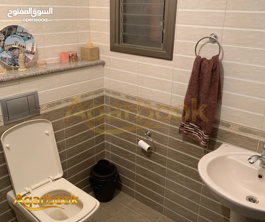 شقة مفروشة مميزة في الطيرة للايجار