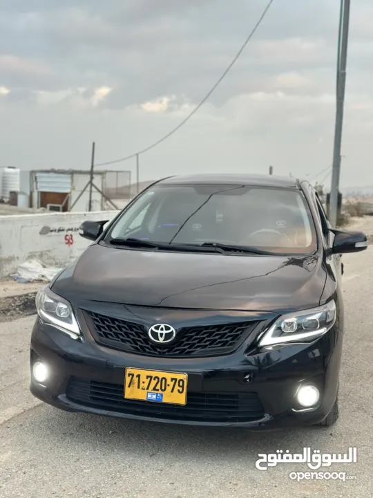 للبيع أضواو أمامية نايك تويوتا كورولا موديل 2012