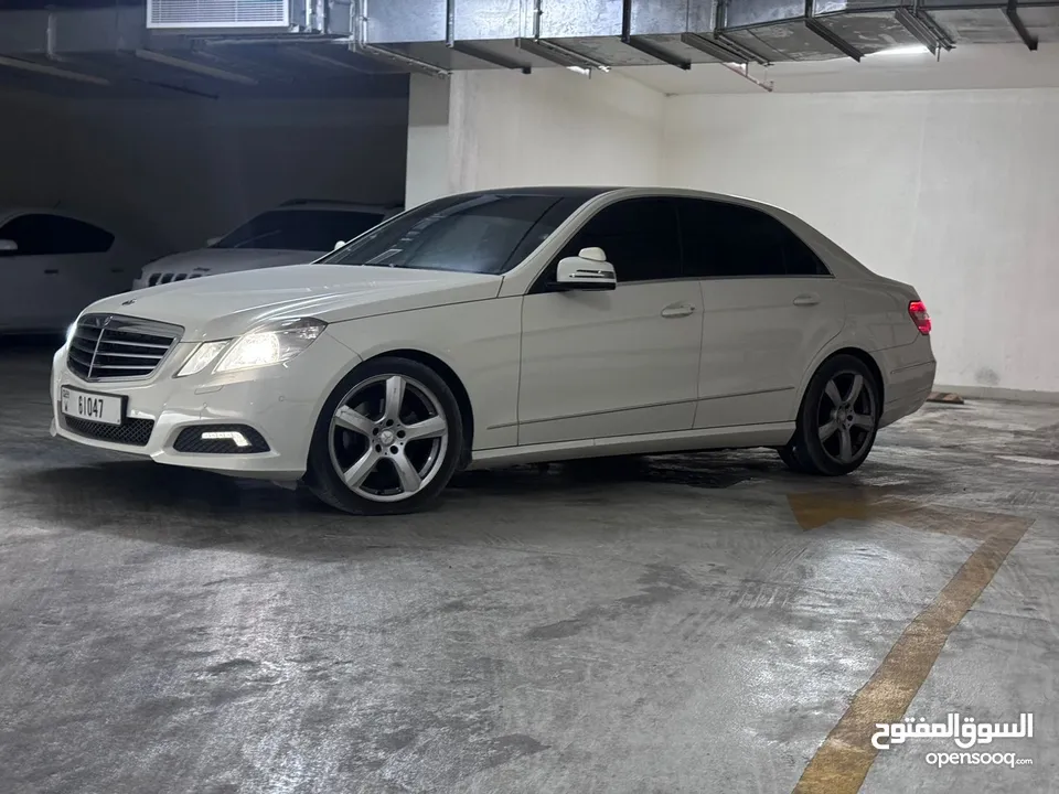 Mercedes e200 Korean specs lady driven