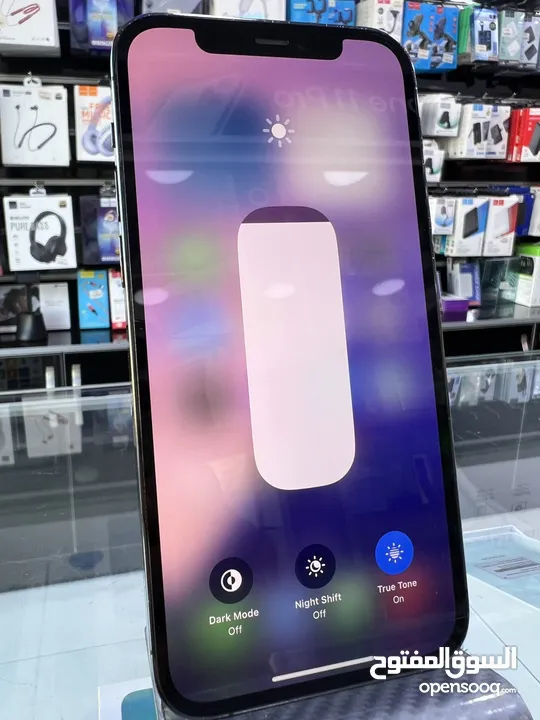 iPhone 12 Pro (256) GB ايفون 12 برو  256 جيجا مستعمل بحالة ممتازة  غير مصلح او مغير اي قطع نهائياً.