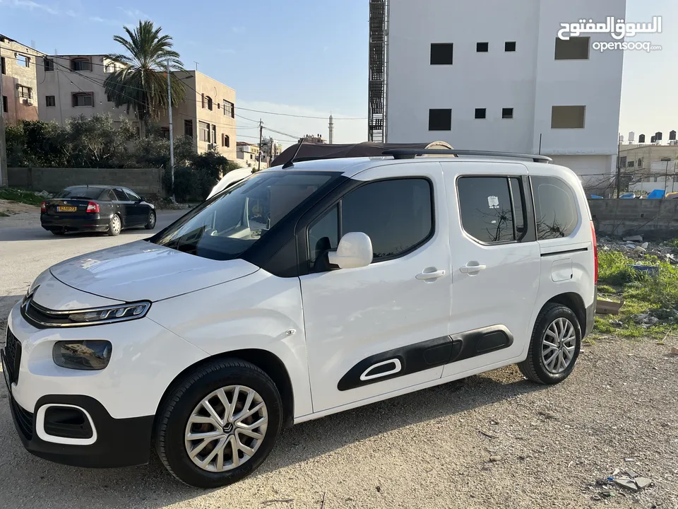 ستروين بارلنجو 20 برخصه 19