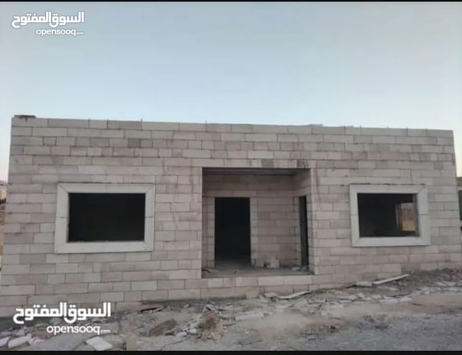 بيت مستقل للبيع في شومر بسعر مغري جدا