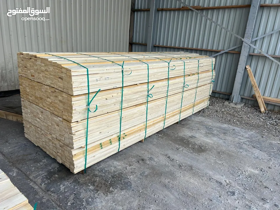 خشب ابيض Pine KD  و خشب سويد Spruce جاهز للشحن من اوروبا الى العقبة بافضل سعر