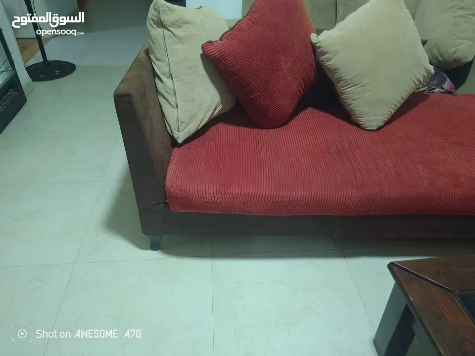 طقم كورنر للبيع بحالة جيدة حرف L