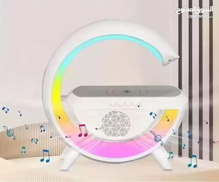 سماعة LED لاسلكية مع شاحن مدمج
