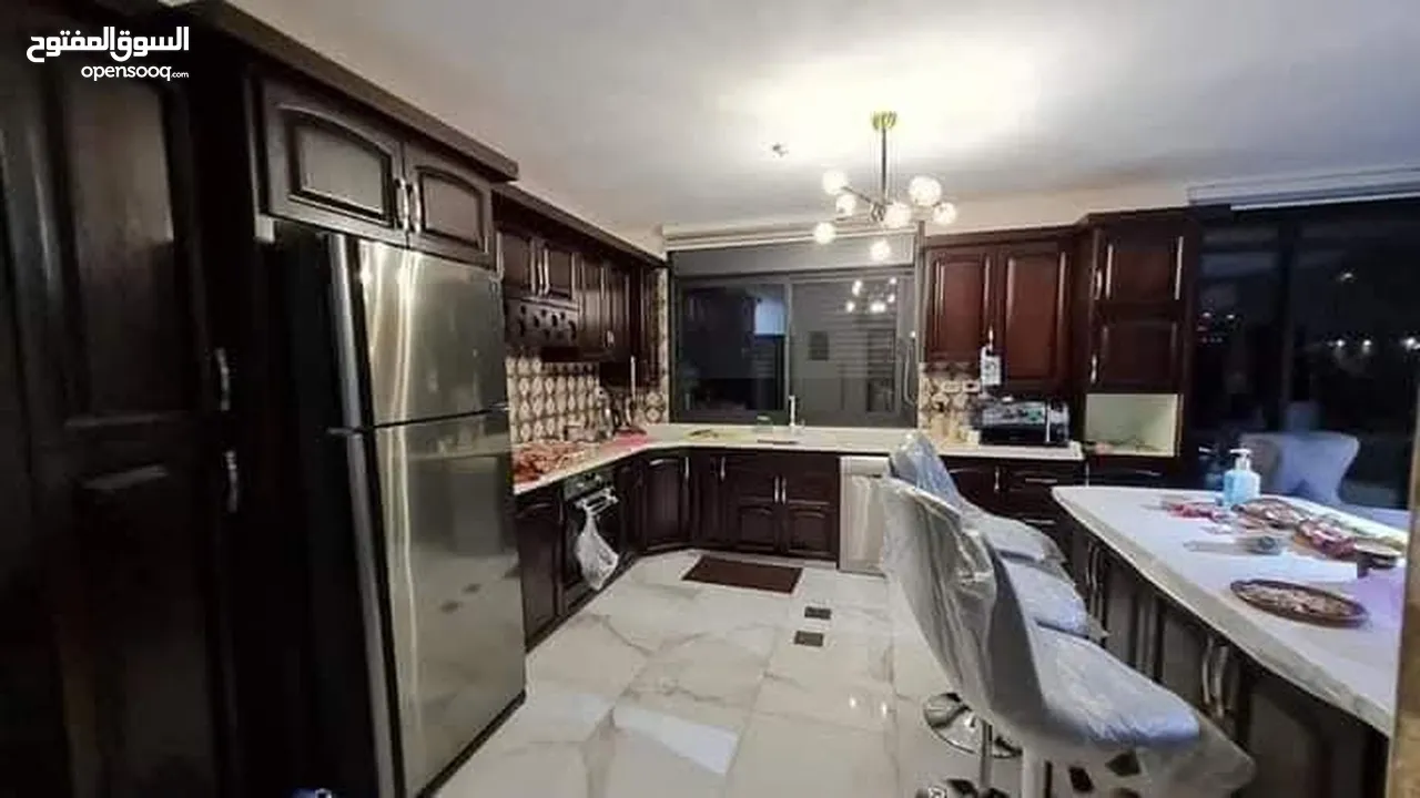 شقة مميزة مفروشة للايجار