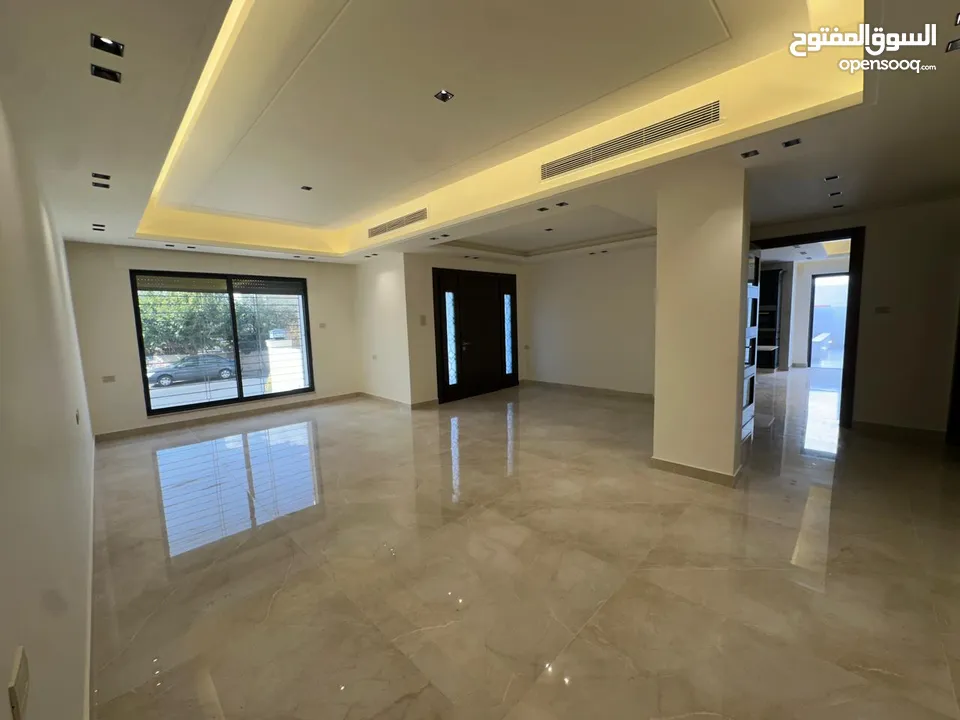 Semi-Furnished apartment to Rent  ( Property 39854 )-174666304