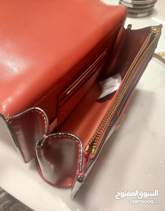 Charles and Keith Bag & Wallet From UK - New  حقيبة ومحفظة تشارلز آند كيث من إنجلترا - جديدة