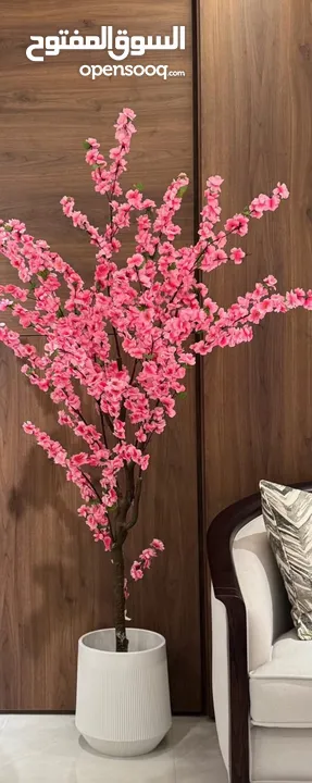 شجر صناعي بالوان المميزه وأسعار منافسه