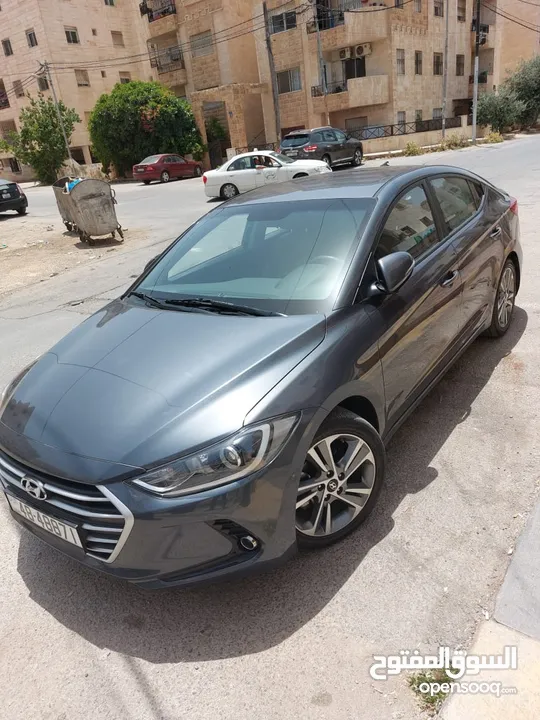 سيارة هونداي للبيع بحالة ممتازة